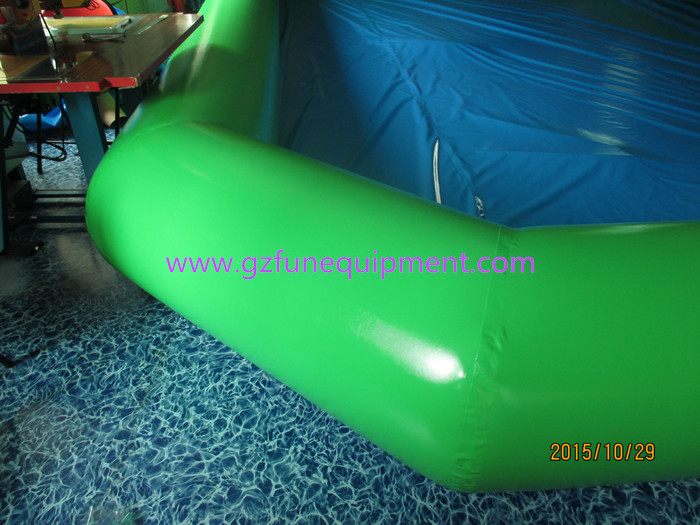 details of inflatable water pool